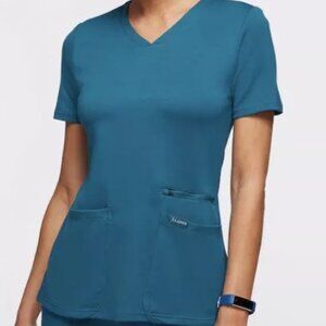 Jaanu Kass Slip Scrub Top UltraSoft